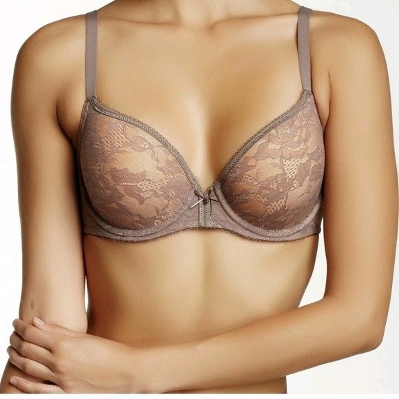 WACOAL Lace Finesse Floral Contour Underwire T-Shirt Finesse Molded cups Bra - Picture 1 of 8